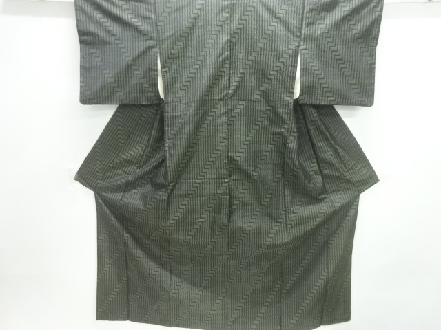 JAPANESE KIMONO / DORO OSHIMA TSUMUGI / WOVEN GEOMETRIC PATTERN